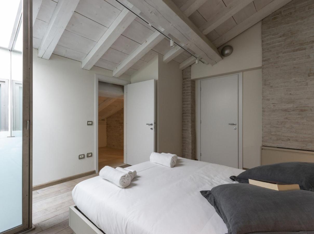 Smeraldo Suite - Smart Holiday Mantova Exterior photo
